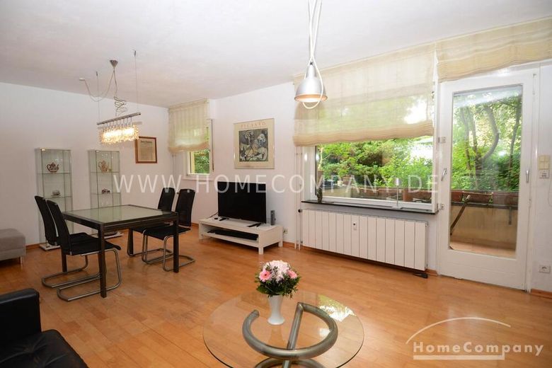 Helle und stilvoll möblierte Wohnung mit großem Balkon und Gartenblick – 0f7228598c9fafe67b34ee4284b104afd6225acb.jpg