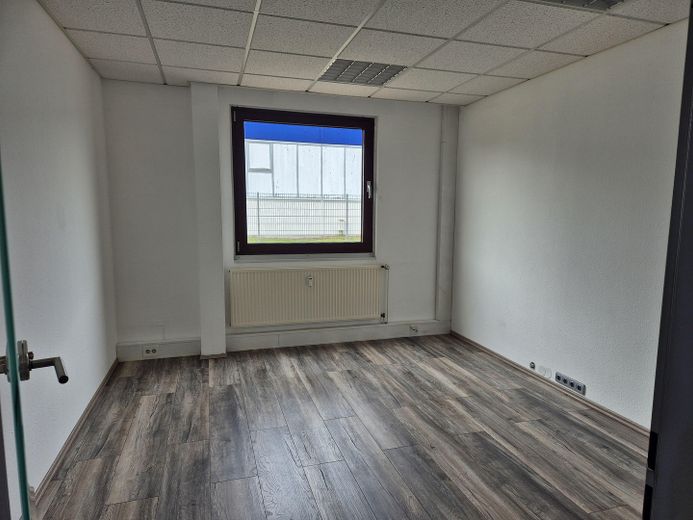 Helle Bürofläche in Kaltenkirchen – Büro Nr. 23