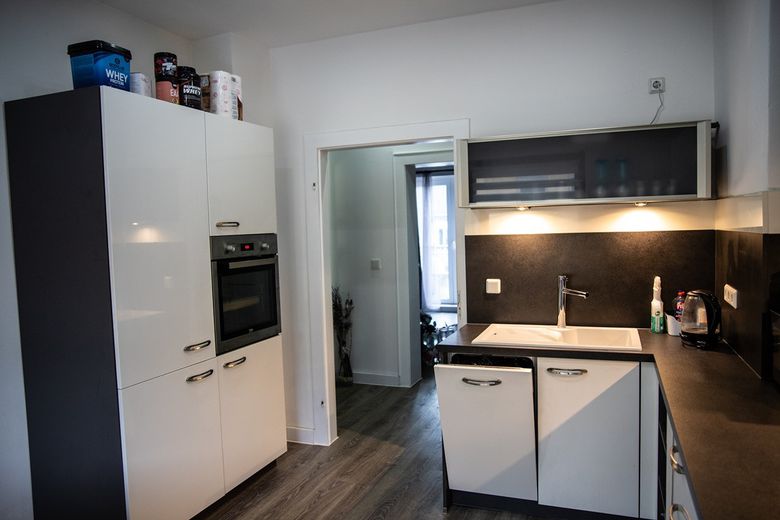 Moderne 3-Zimmer Eigentumswohnung mit Einbauküche & großem Balkon – Foto 17