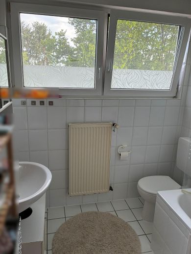 Charmante 2-Zimmer Wohnung in Bonn-Endenich – Bad