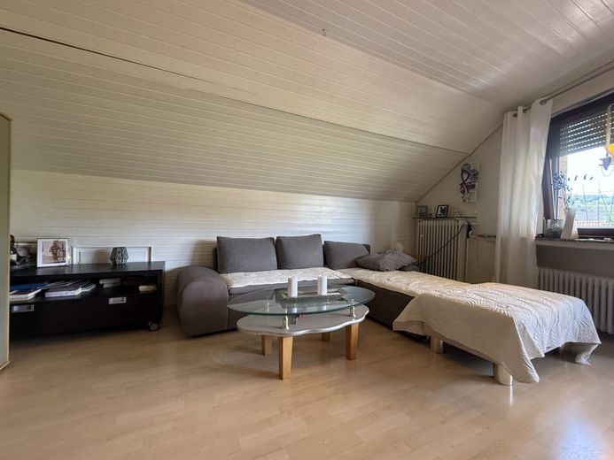 Mehr Platz, mehr Möglichkeiten, mehr Zuhause im wunderschönen Kalletal – Wohnzimmer OG