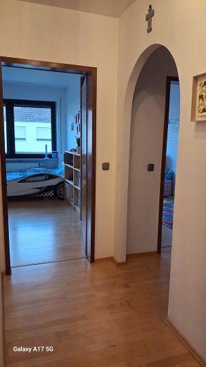 Schönes Haus mit vier Zimmern in Main-Taunus-Kreis, Hattersheim-Okriftel – Foto 10