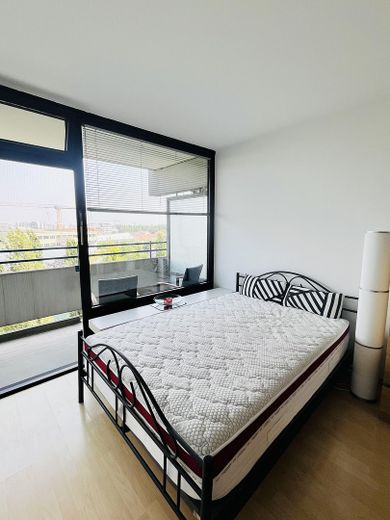 Erbpacht! Von Privat! Ohne Provision! Möbliertes Apartment m. Balkon inkl. TG-Platz, ab sofort – Alpen-Blick vom 9. Stock aus