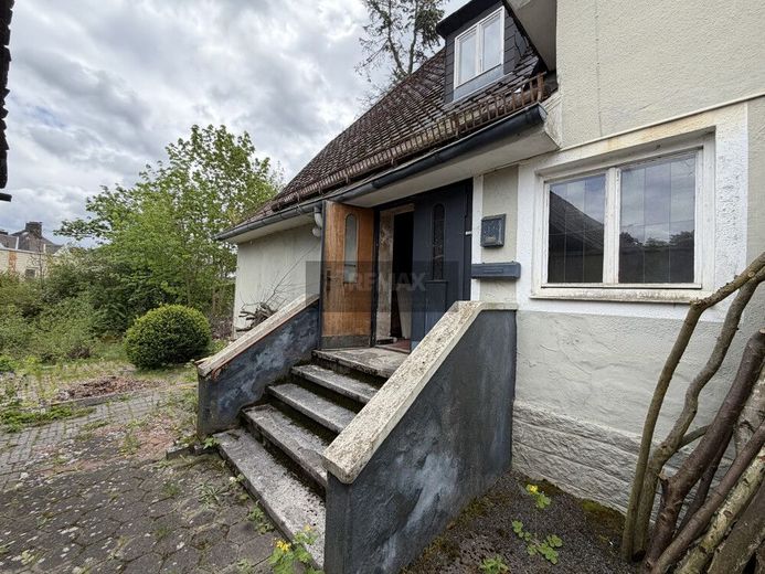 Außergewöhnliches Anwesen mit Wohnhaus, Maisonettewohnungen, Garagenhof und Entwicklungspotenzial – Bild 13