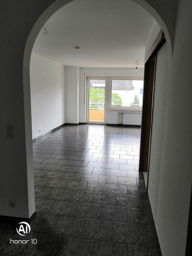 Wohnzimmer Blick aus Rundbogen