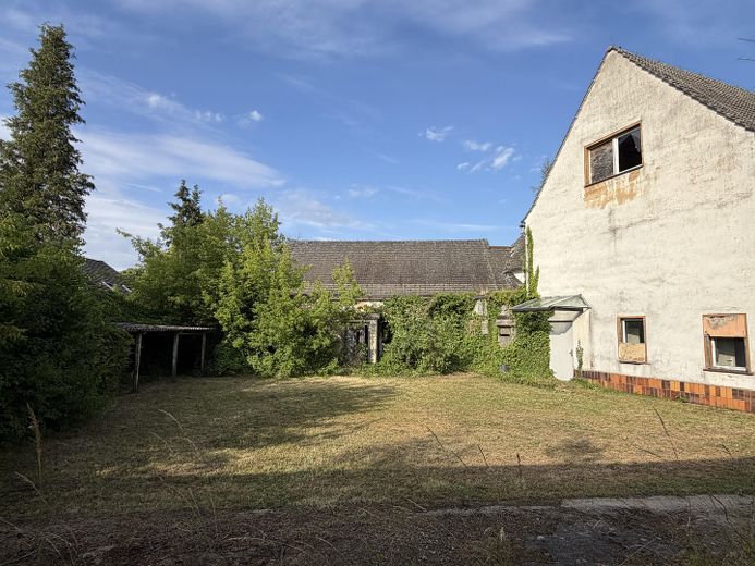 Ihre Chance im Spreewald! Großes Anwesen in Lübbenau mit Saal und Entwicklungspotenzial – Foto 11