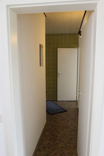 2-Zimmer-Wohnung in Grünwettersbach – Flur / Diele