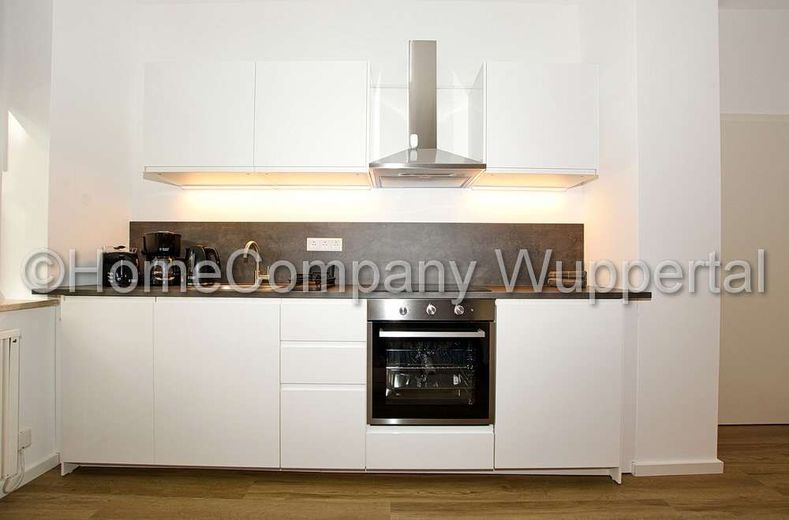 شقة بأسلوب البوهو مع أثاث جديد وإمكانية الوصول إلى DSL في Südstadt، بالقرب من الجامعة – 6c465242fa564b254adb5c40283e2e58e7ae686d.jpg
