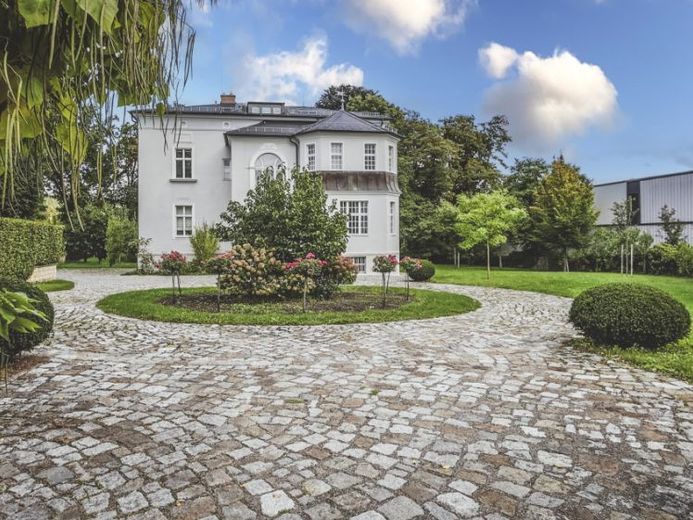 Exklusive Ziller-Villa in Bestlage – Historischer Charme trifft stilvolles Wohnen – फोटो 1