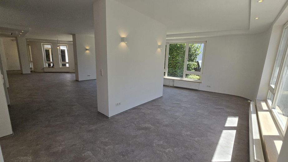 Neu umgebaute Traumwohnung in zentraler Lage von Memmingen – Büro / Leseecke