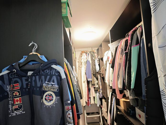 begehbarer Kleiderschrank