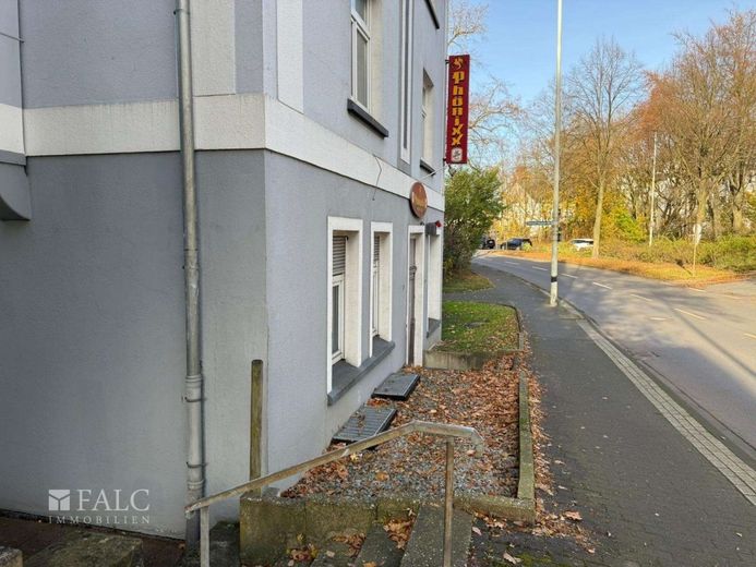 Wohn- und Geschäftshaus in zentraler Lage – Bild 6