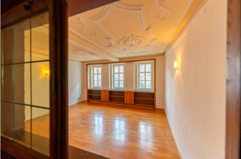 Essdiele zu Wohnzimmer, 1. OG