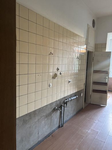 Befristet ab 01.11.: Große 4-Zimmer-Wohnung mit 150 m² in Osnabrück – Foto 4