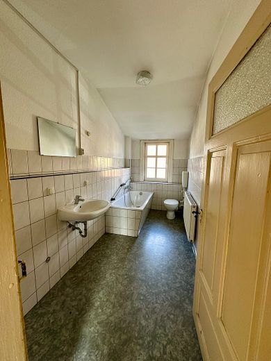 Historyczny dom szachulcowy w Eisenach: 218 m², duży ogród, od zaraz wolny i z bardzo korzystnym dofinansowaniem! – Zdjęcie 25