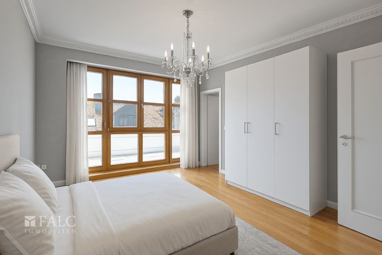 Wohnglück auf vier Ebenen - modernes Reihenmittelhaus in begehrter Lage von Feldmoching – Einrichtungsbeispiel DG Zimmer