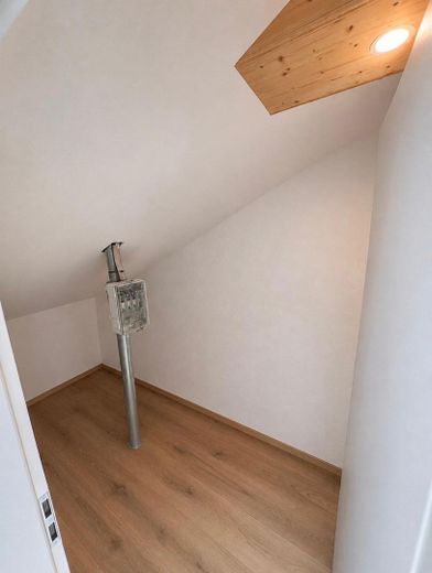 Exclusive house with a separate apartment in a quiet location on the edge of the forest in Tuttlingen – Abstellraum DG