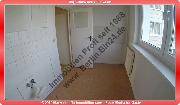 Mietwohnung - 3er WG möglich Bezug nach Sanierung – G0015999