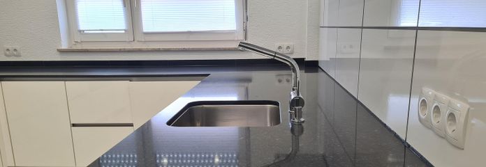 Piso de cuatro habitaciones con terraza en Fellbach