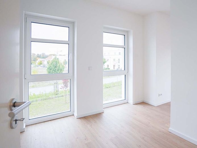Ático con 5 habitaciones compartidas con terraza panorámica de 360° en la azotea – Foto 5