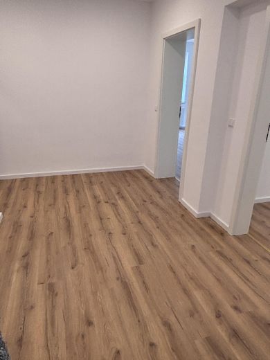 Erstbezug nach Renovierung - 3-Zimmer-Wohnung in Ilshofen – Foto 4