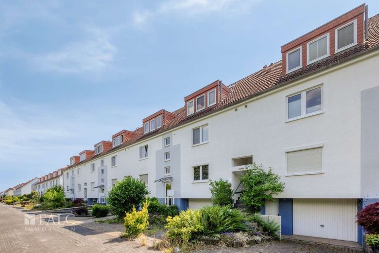 Appartamento condominiale di 2 locali affittato con giardino e garage a Köln-Widdersdorf – Außenansicht