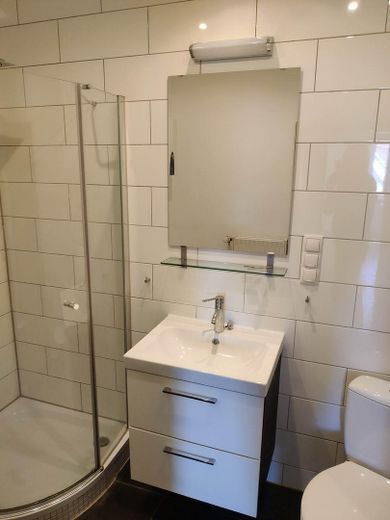 !provisionsfrei+WG-geeignet helle hochwertig sanierte 4 ZKB Altbauwohnung in Seckenheim – Bad