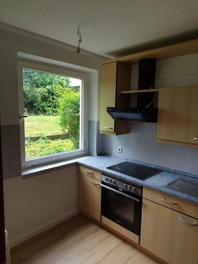 Helle 1-Zimmer-Wohnung in Rosengarten-Eckel zu sofort zu vermieten – Küche