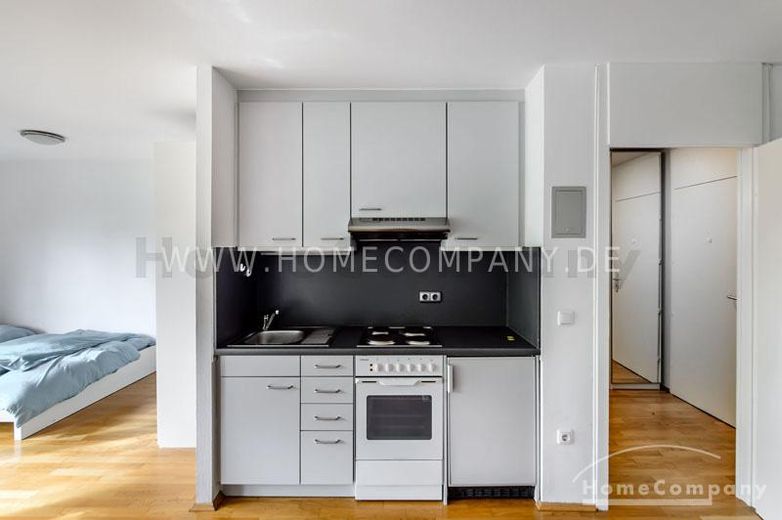 Tolles möbliertes 1,5-Zimmer Apartment mit Balkon in Sendling. – a147537cb50856e6f16fecabf4a24a7dda878395.jpg