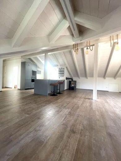 Appartamento mansardato moderno ed esclusivo con vista panoramica – Blick zur Küche