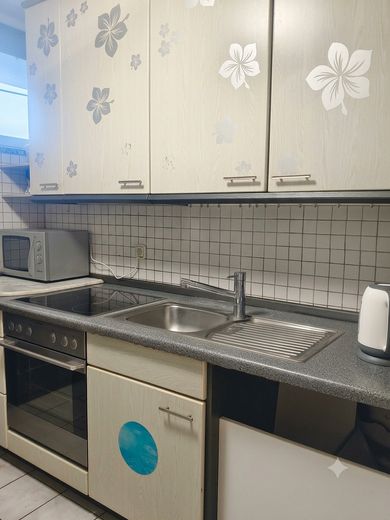 Provisionsfrei! Top Preis-Leistungs-Verhältnis (82 m²): 3 Zimmer, Balkon & TG-Platz in Horrem – Küche