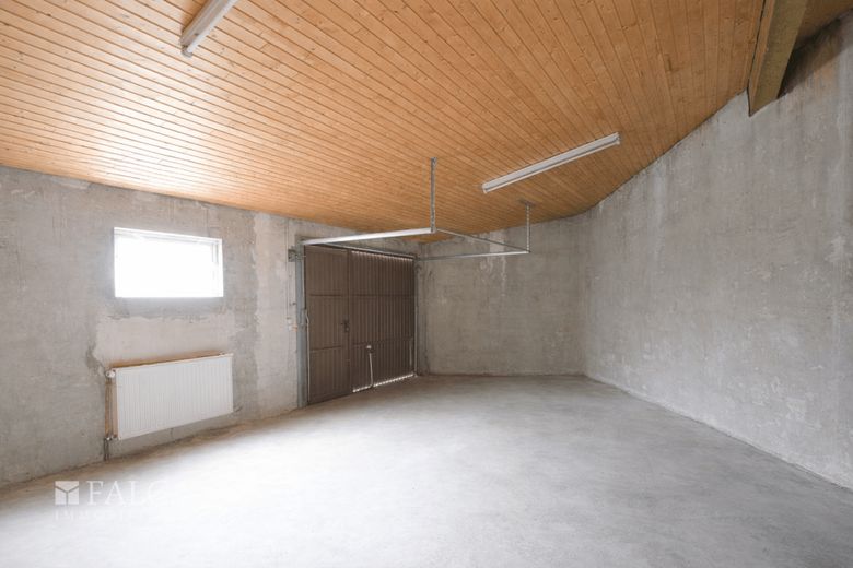 Gepflegtes Einfamilienhaus in Kürten: Ankommen &amp; Wohlfühlen - mit Kamin und Garten – Garage
