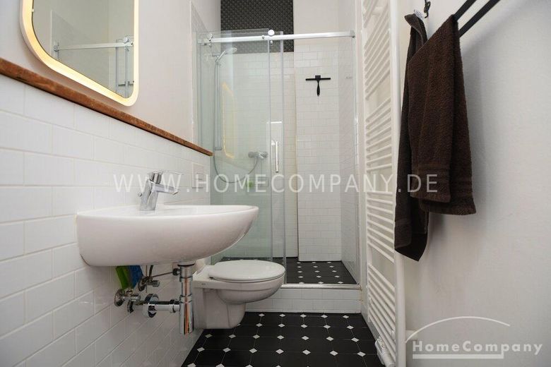 Luminoso e accogliente appartamento con 2 locali a Charlottenburg – 33464b76c0cb5d893c03c6be040414d81804a9c9.jpg