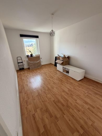 City, gut geschnittene schöne 3-Zimmer Wohnung an der Lorettostraße/Ecke Bilker Allee – Schlafzimmer Bild 1