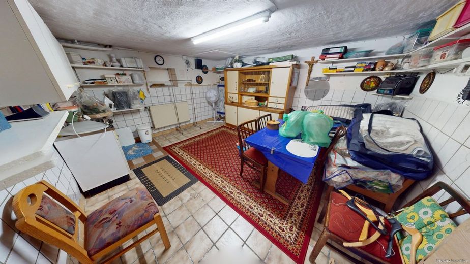 Gepflegtes Zweifamilienhaus in ruhiger Nebenstraße von Püttlingen – Kellerraum