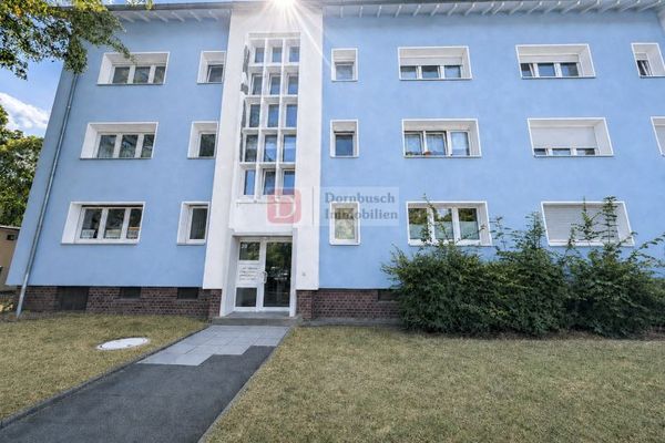 Top!! Sehr Gepflegte 2-Zimmer-Wohnung mit Balkon und Einbauküche