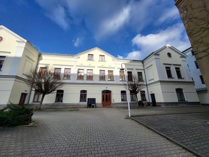 2-Raum-Wohnung- Erdgeschoßwohnung mit EBK und Kreuzgewölbe – Foto 1