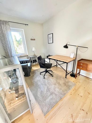 Friedrichsdorf (8070868) Komplett möbliert, ausgestattetes 7 Zimmer Haus – 972e1cb967e86d66cf015268a56e074bbd7d70e6.jpg