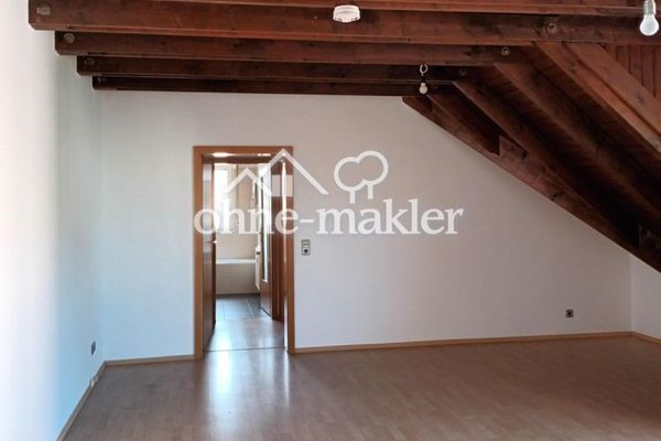 Da privato: appartamento di 2 locali a Frankenthal-Nord, con posto auto e loggia
