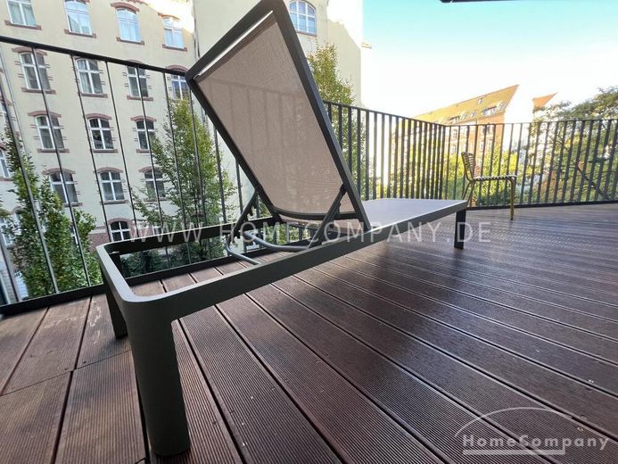 Helle, möblierte 3-Zimmer-Wohnung mit zwei Balkonen im Herzen von Berlin-Mitte – 15021dccba61f32026091587700b5e7cbc60cd90.jpg