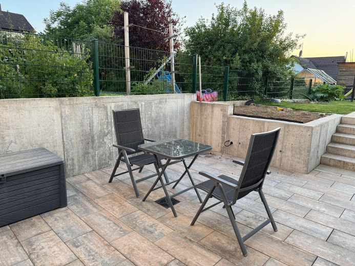 Moderne hochwertige Wohnung mit schöner Terrasse – Terrasse 2
