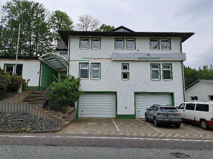 Neubau, Haupteingang