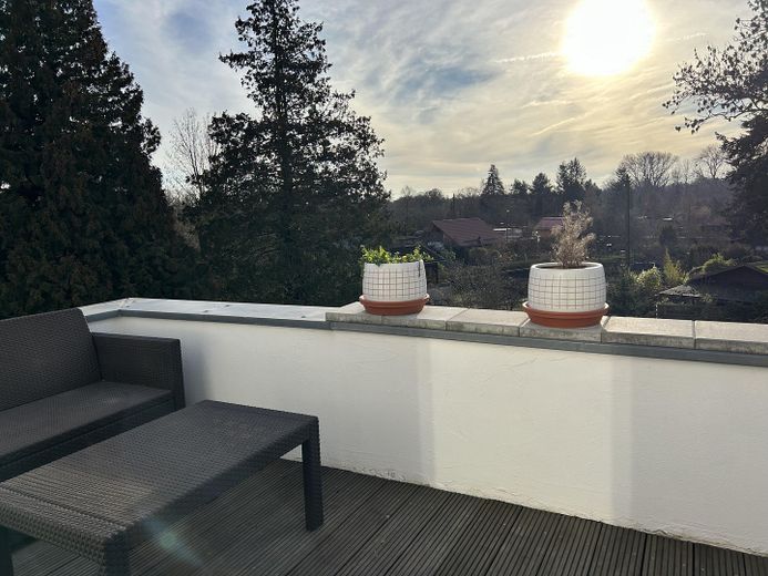 OG Balkon Blick Garten