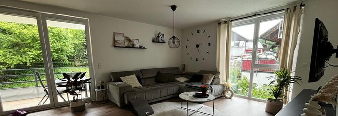 Modern & energieeffizient: 4 Zimmer mit großem Balkon und Blick ins Grüne