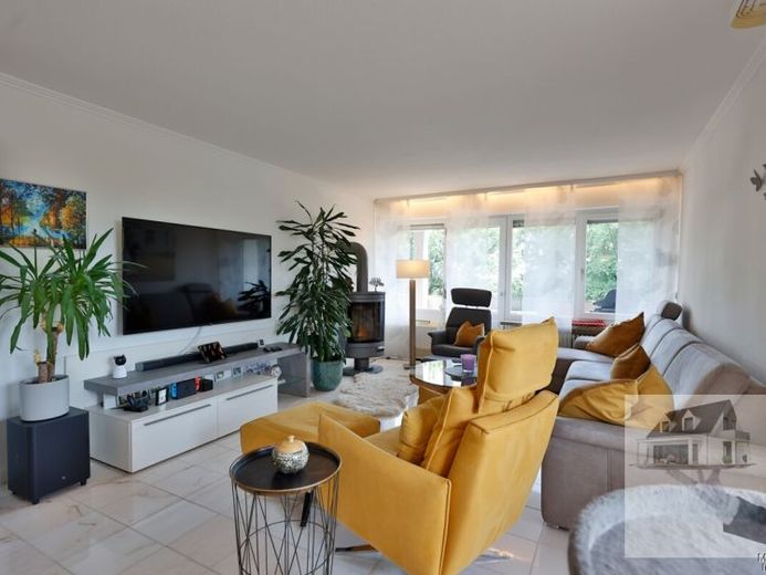 Wohnung mit Weitblick & Stil – Wohnen auf 182 m² - 2 große Dachterrassen - 2 TG-Plätze – Foto 1