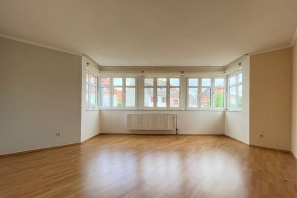 ***Provisionsfrei***
Lichtdurchflutete 2-Zimmer Wohnung in Wesernähe