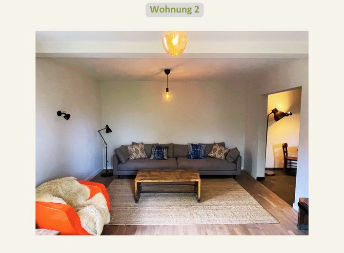 Wohnzimmer mit Eichenparkett