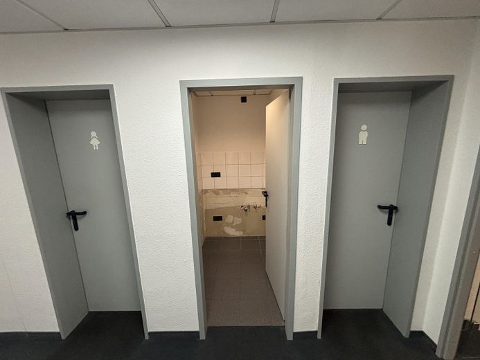 WC Anlagen 1 + Teeküche