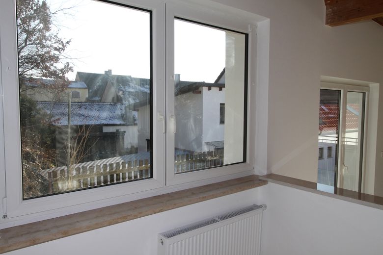 Traumhaft sonniges, frisch renoviertes Einfamilienhaus mit eigenem Garten – Foto 4