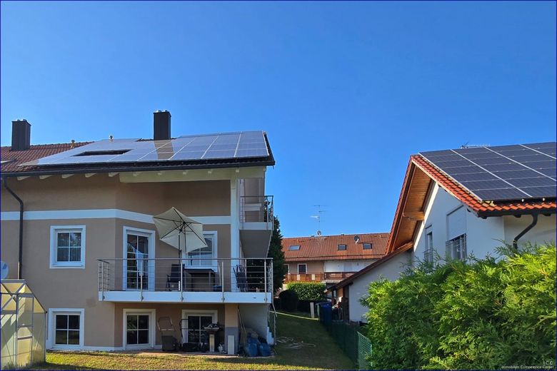 RESERVIERT 
Große Doppelhaushälfte mit ELW und/oder Büro in Kößlarn - Bäderdreieck – ICC - Immobilien Competence Center - Doppelhaushälfte in Kößlarn